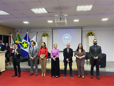 Foto da Notícia: A convite de alunos de Direito, Gisela Cardoso participa de workshop sobre profissões da área jurídica